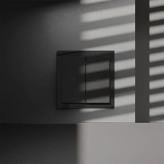 Изображение Выключатель встраиваемый VOLTUM S70 для жалюзи 10А (черный матовый)
